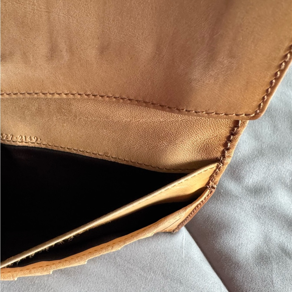 Gucci Vintage Leather Wallet - Picture 7 of 8